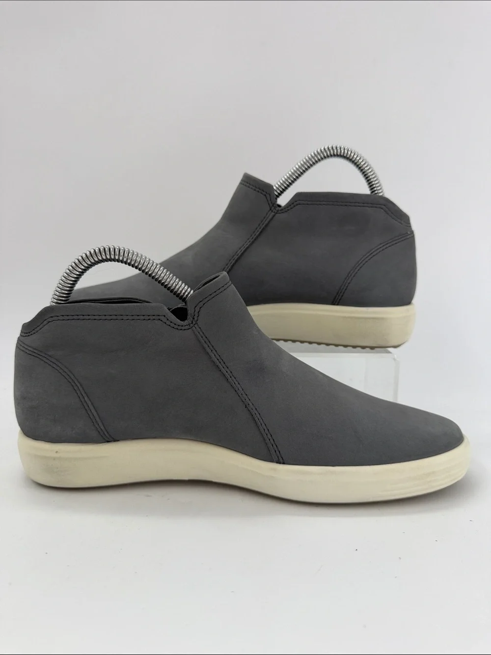 Ecco soft nubuck